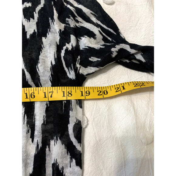 Chico's Traveler's Open Cardigan Abstract Print 100% Linen Knit Sz 1/M Packable - Picture 4 of 8